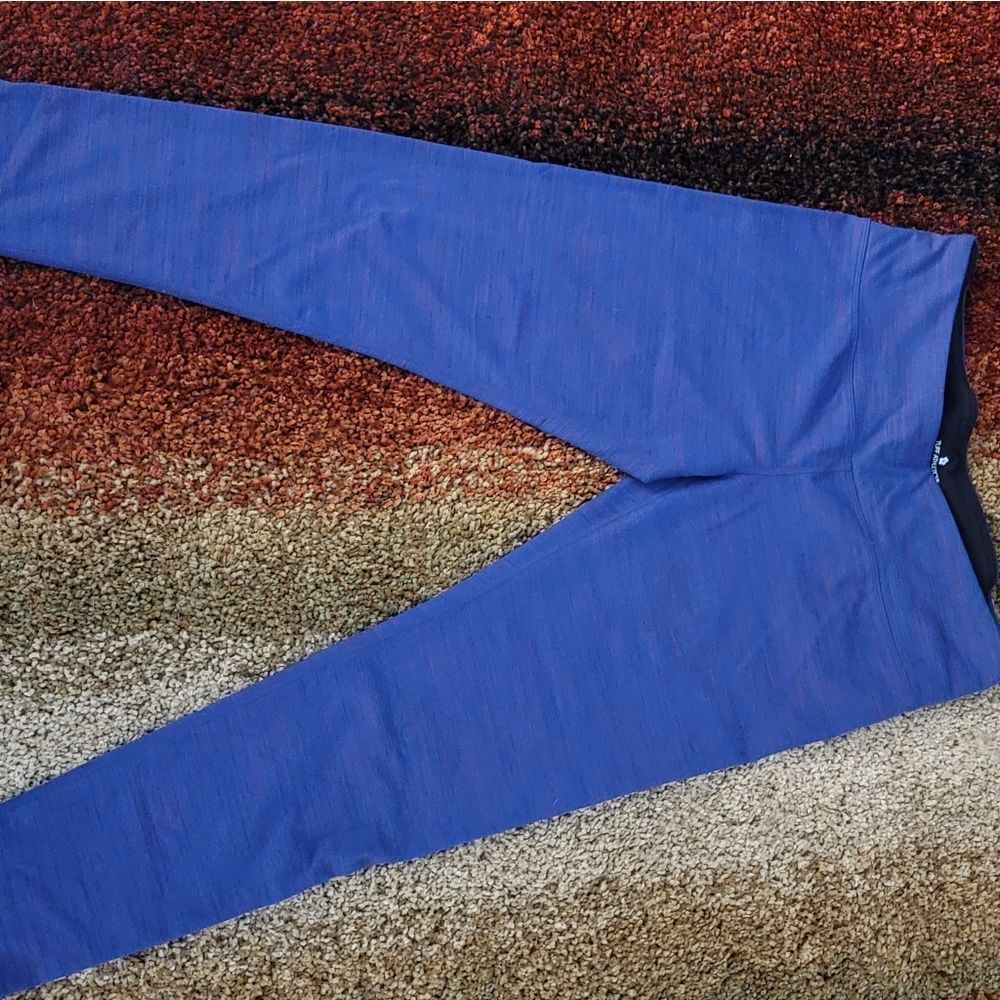 Tuff Athletics Purple Leggings with Zipper Pocket SZ XL